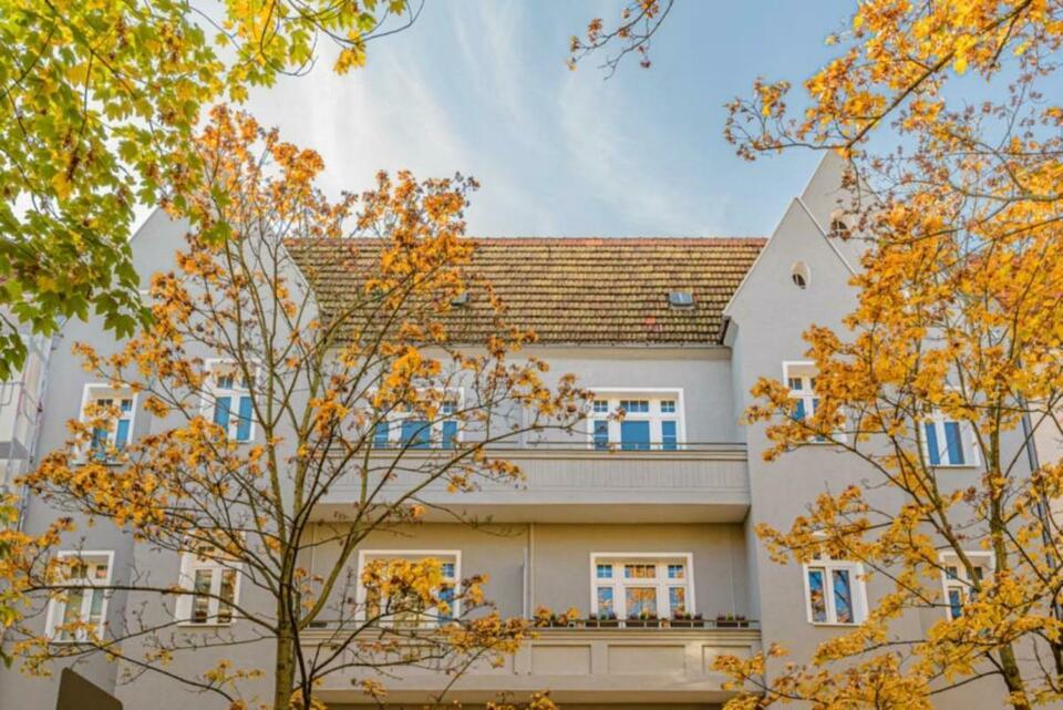 Vermietete Wohnung im modernisierten Altbau Berlin