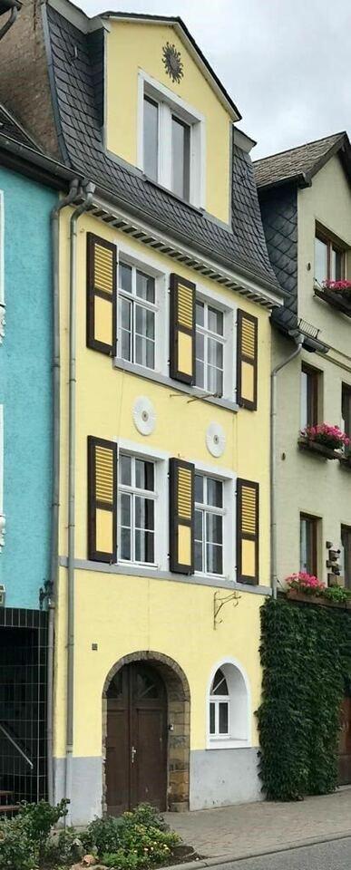 Liebevoll restauriertes Fachwerkhaus am Rhein! Rheinland-Pfalz