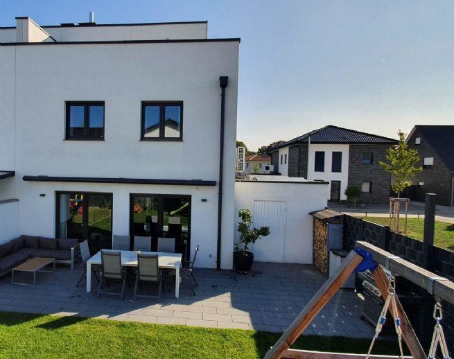 Moderne Doppelhaushälfte im familienfreundlichen Wohngebiet. Jetzt kaufen - später einziehen! Mönchengladbach