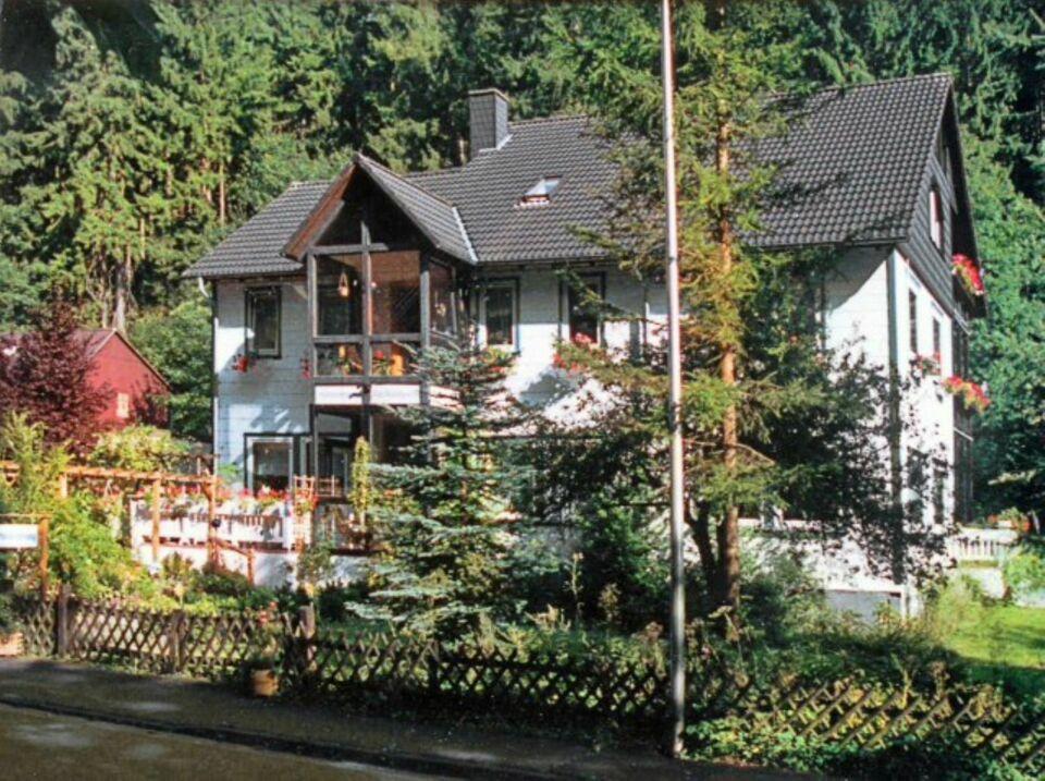 Herrliche Wohnanlage mit 6 Wohnungen - großen Garten - Renditeobjekt Osterode am Fallstein