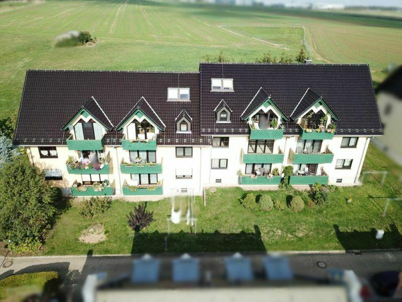 Schöne sonnige 2-Raum Wohnung mit Balkon und 2 Stellplätzen in sehr gepflegter Wohnanlage in Röhrsdorf Röhrsdorf