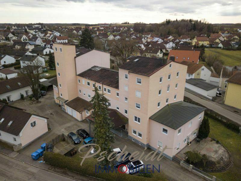 TOP-Kapitalanlage, 4 Wohneinheiten in gepflegtem Wohn- und Geschäftshaus in Siegenburg Siegenburg