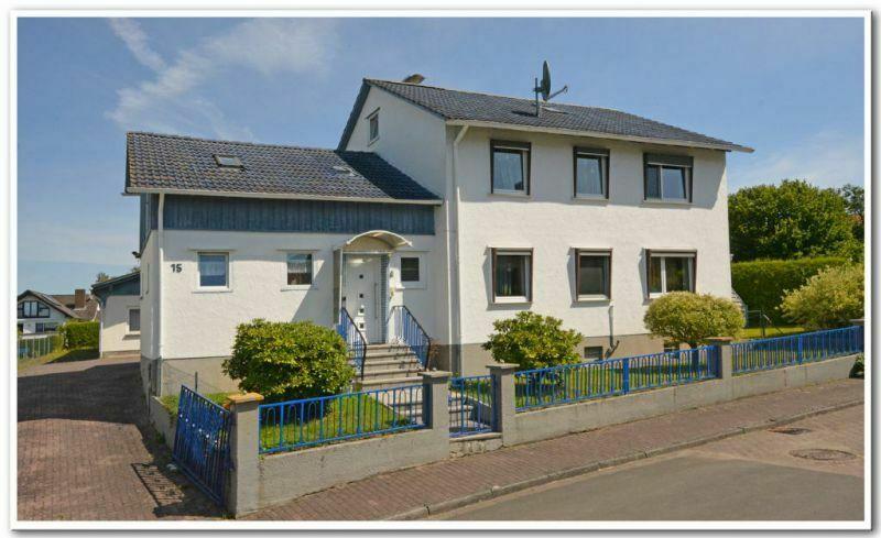 1-2-Familienhaus mit separatem Gewerbeobjekt in Trendelburg-Stammen Trendelburg