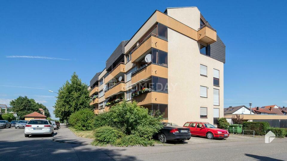 Sofort bezugsfrei: gepflegte Maisonette Wohnung mit 8 Zimmer und 3 Balkonen in Markgröningen Baden-Württemberg