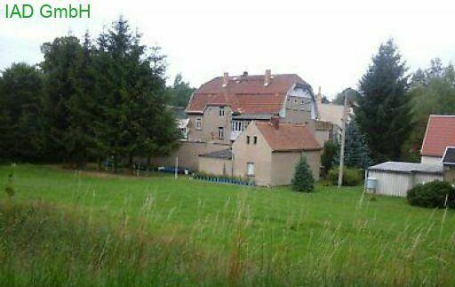 Sanierungsbedürftiges Mehrfamilienhaus in der Oberlausitz Beiersdorf