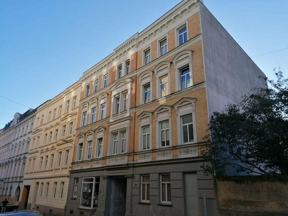 attraktives Mehrfamilienhaus saniert 10 Wohnungen& Geschäftsräume Sachsen-Anhalt