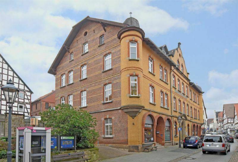 Stadtzentrum Wolfhagen: 141 m² Büro/Praxis in repräsentativem Wohn- und Geschäftshaus Wolfhagen