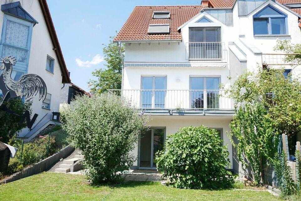 Topp Doppelhaushälfe mit Einliegerwohnung und Garten zu verkaufen Stadecken-Elsheim