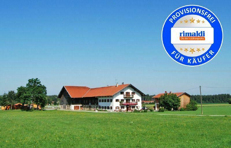 Traum erfüllt: Bauernhof mit Zuhaus und Nebengebäuden Bayern