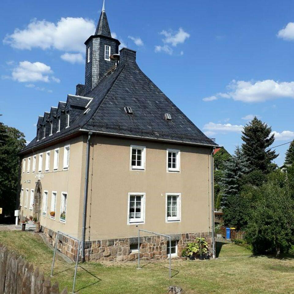 Mehrfamilienhaus mit viel Potential in Stadtnähe Wilkau-Haßlau