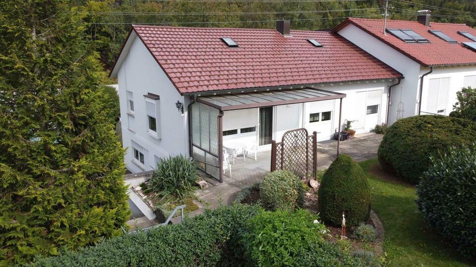 Haus mit ca. 900qm Grund in Stadtrandlage von Tuttlingen! Baden-Württemberg