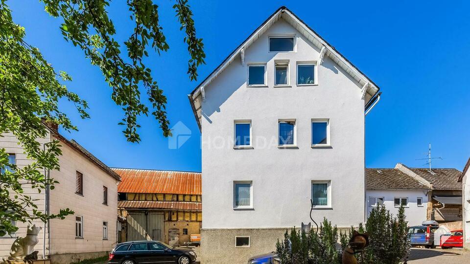 Saniertes Mehrfamilienhaus mit 7 Wohneinheiten, Terrasse und EBK ruhig gelegen Weilburg