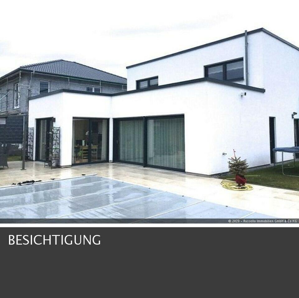 -Neubau, freistehend, bezugsfertig und mit exklusiver Ausstattung, in bevorzugter Wohngegend von Saarbrücken- Saarbrücken