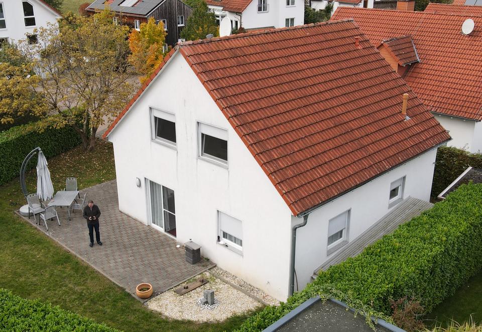 Versteigerung: Gepflegtes Einfamilienhaus im schönen Balkhausen Seeheim-Jugenheim