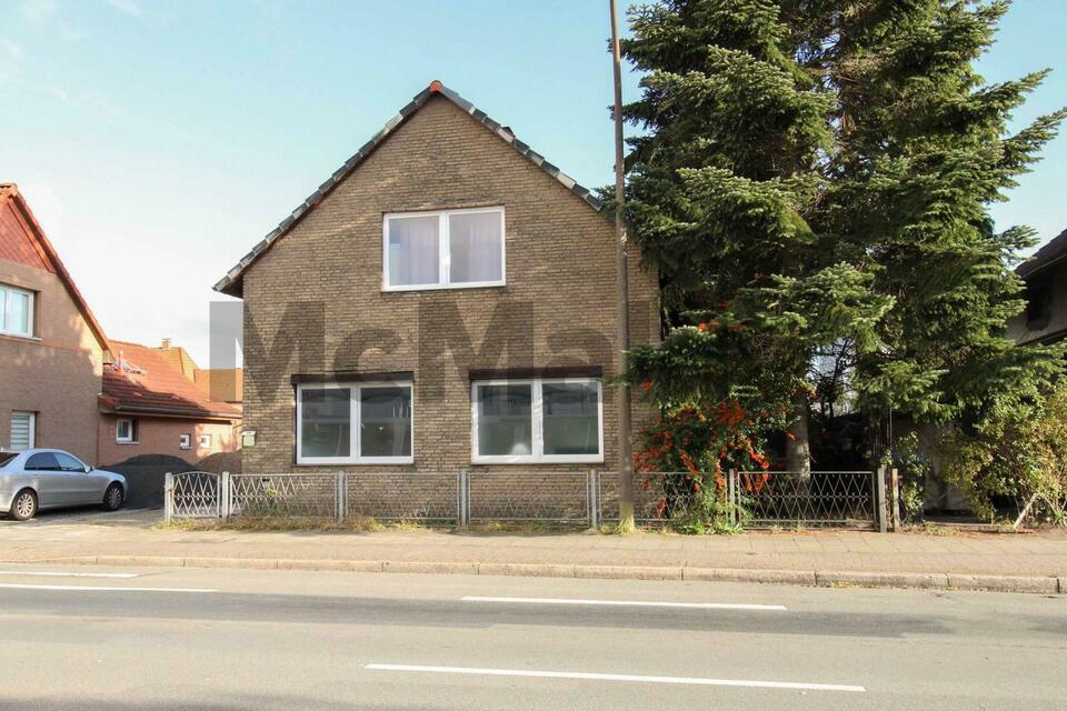 Vollständig sanierter Wohntraum nahe Bremen: 5-Zi.-EFH mit Dachterrasse auf großem Grundstück Delmenhorst