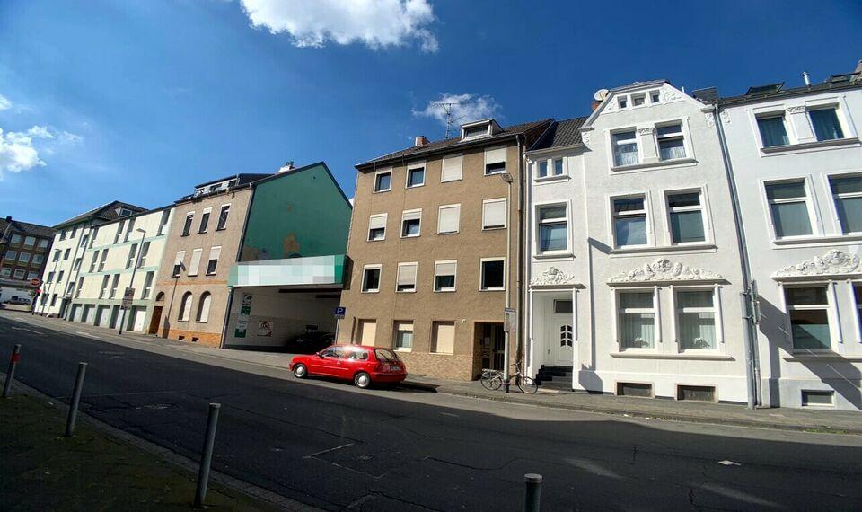 Mehrfamilienhaus mit 4 Einheiten – davon 3 frei werdend in Mönchengladbach Rheydt Mönchengladbach