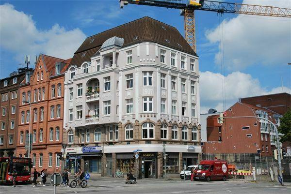 Kiel Zentrum: Elegantes und historisches Wohn- und Geschäftshaus im Stadtkern am HBF! OTTO STÖBEN! Kiel