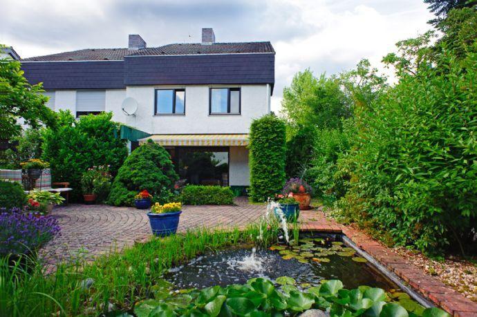 Gepflegte Doppelhaushälfte mit idyllischem Garten in ruhiger und dennoch sehr zentraler Lage Kreisfreie Stadt Darmstadt