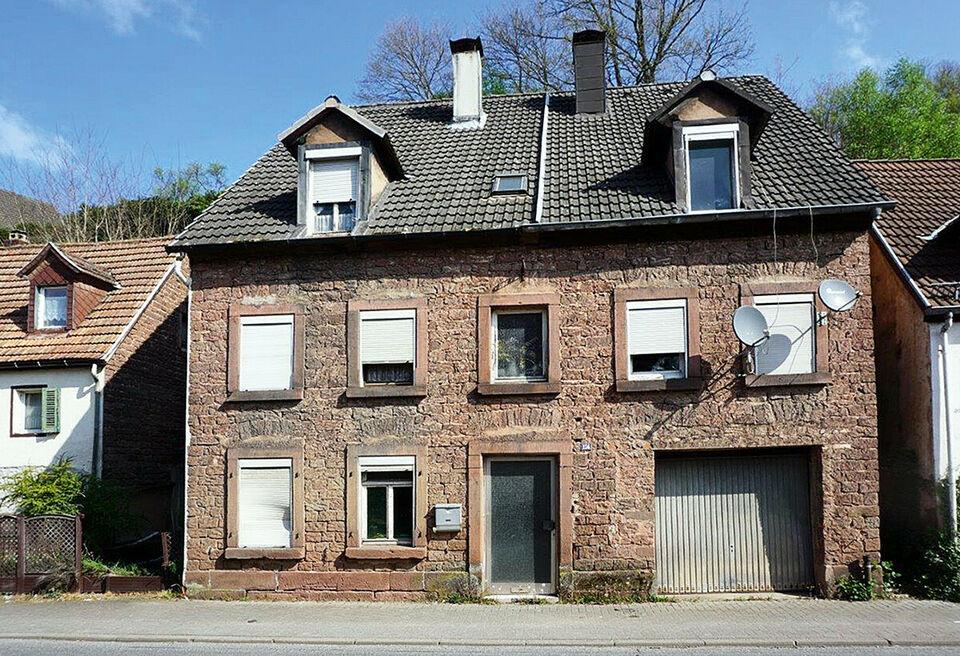 Leerstehendes Einfamilienhaus in Waldfischbach-Burgalben Waldfischbach-Burgalben