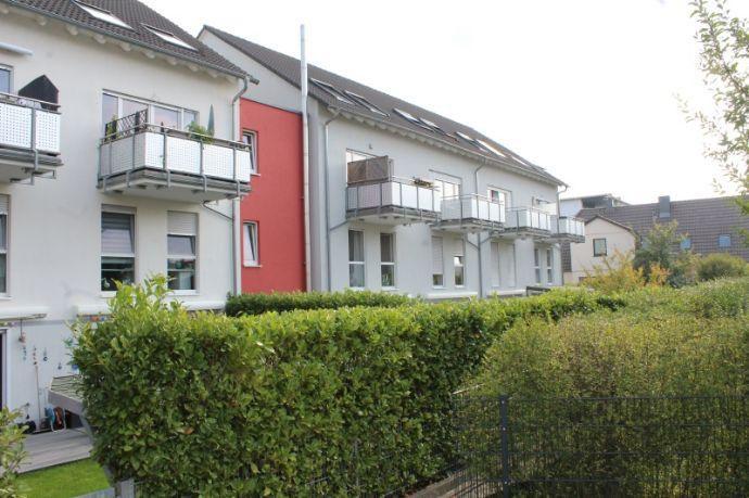 Steinbach Wunderbare 4-Zimmer-Dachgeschoss-Maisonette-Wohnung in zentraler Lage Steinbach