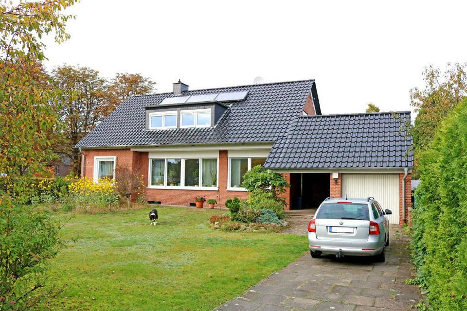 Freistehendes Einfamilienhaus mit großem Grundstück und einer Garage in Hamm-Norden Nordrhein-Westfalen