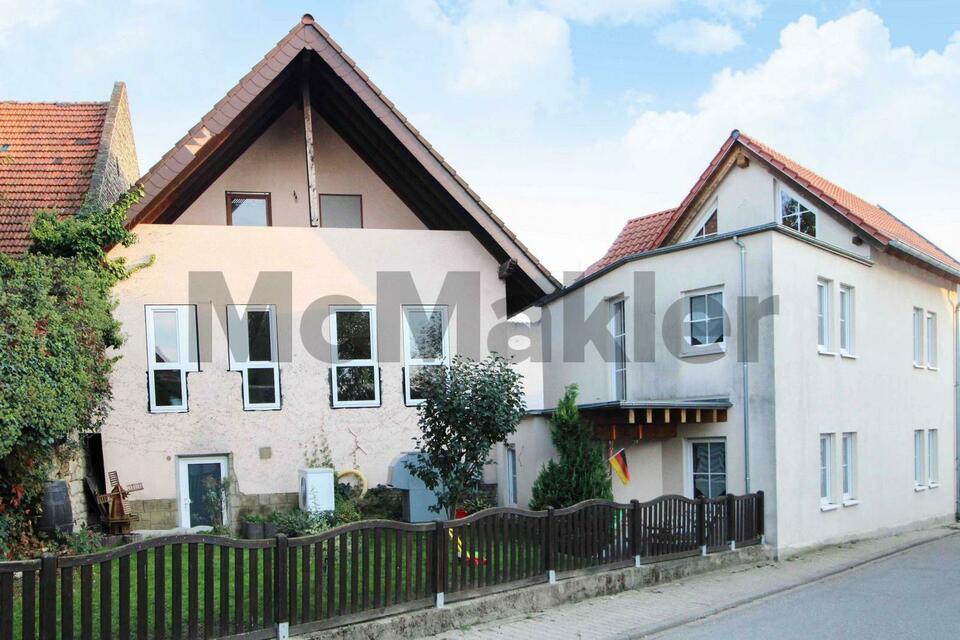 Mehrgenerationsensemble am Ortsrand: 2 Einfamilienhäuser mit Gemeinschaftsgarten Rheinland-Pfalz
