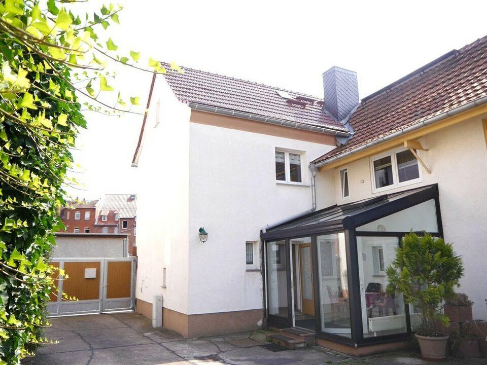 STADTMENSCHEN GESUCHT !!! Solides Einfamilienhaus mit viel Nebengelass und Potenzial. Mühlhausen/Thüringen
