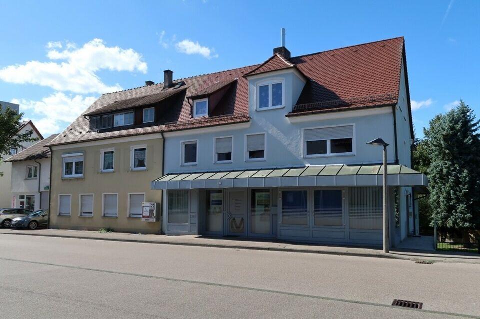 Teilw. frei werdend: Gepflegtes Wohn-/Geschäftshaus mit Dachterrasse, Garten und 2 Garagen Baden-Württemberg