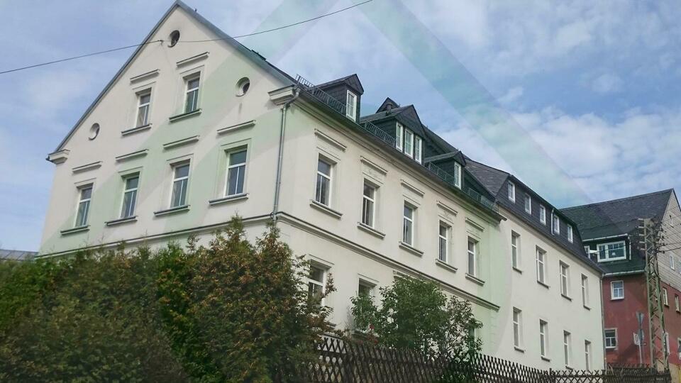 provisionsfrei: Ihr neues Haus in der Montanregion: Mehrfamilienhaus, ruhige Lage und Fernsicht Bernsbach