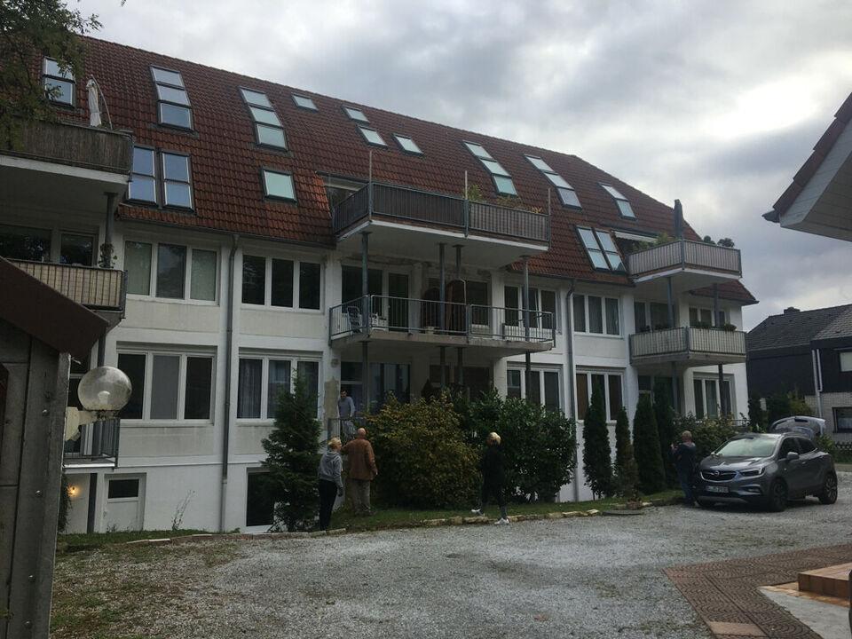 Zehlendorf Brilliantes Eigenheim Erstbezug nach Kernsanierung 4-Zimmer-Maisonettewohnung mit 106 m² Wohn- und Nutzfläche in Berlin Zehlendorf