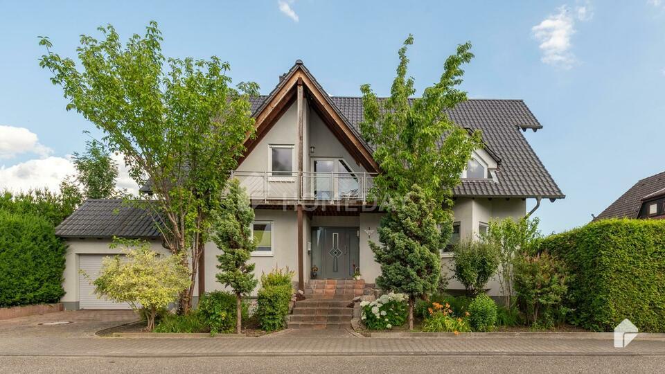 Tolles Einfamilienhaus mit hochwertiger Ausstattung, Sauna, Kamin und schönem Garten in ruhiger Lage Baden-Württemberg