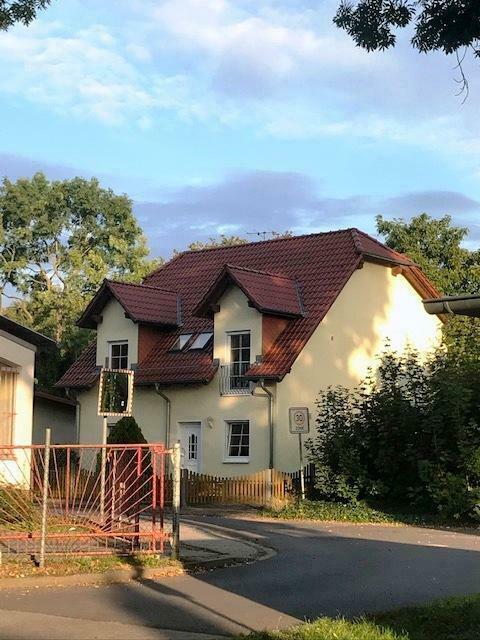 Zweifamilienhaus in Trebbin zu verkaufen. Brandenburg an der Havel