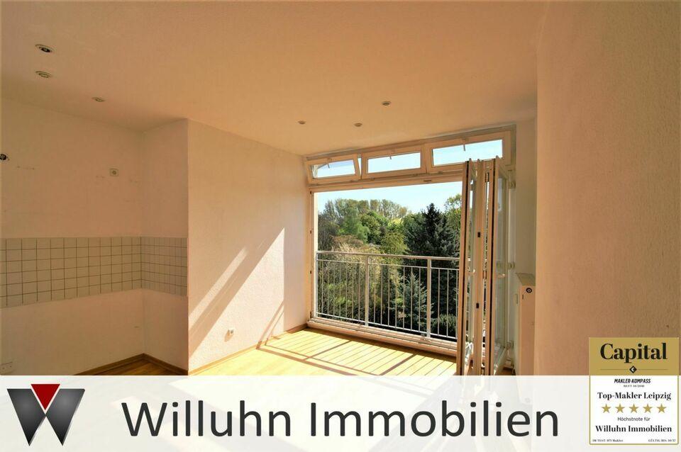 Das Wohnzimmer als Balkon - gepflegte Altbauwohnung mit aufschiebbarer Fensterfront Leipzig
