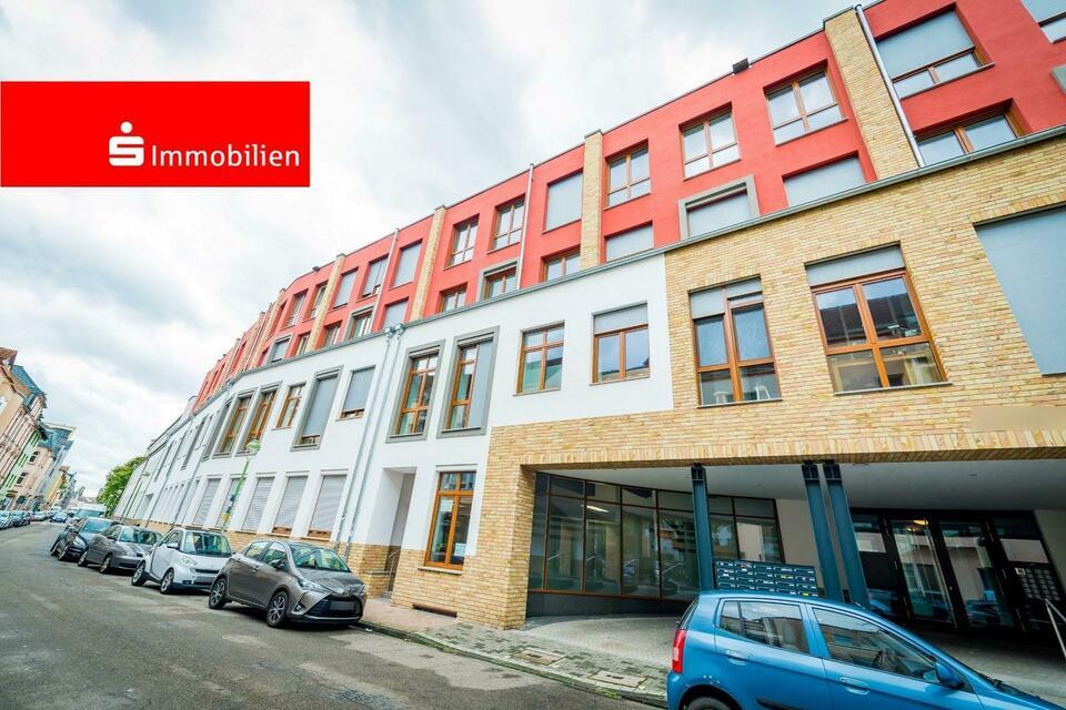 **Erstbezug nach Kernsanierung: Urbanes Wohndesign für höchste Ansprüche** Rödelheim