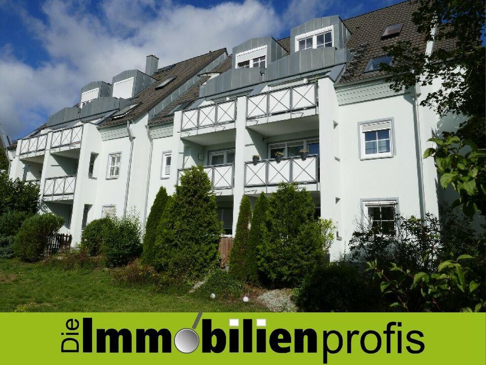 1445 - Moderne und altersgerechte Eigentumswohnung mit Gartenanteil in Hof Hof