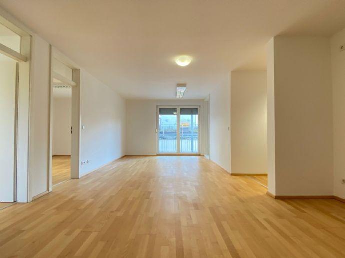 Aus Eins mach Zwei: große 4-6 Zimmer Wohnung mit Möglichkeit des Umbaus zu zwei getrennten Wohnungen. Kreisfreie Stadt Darmstadt