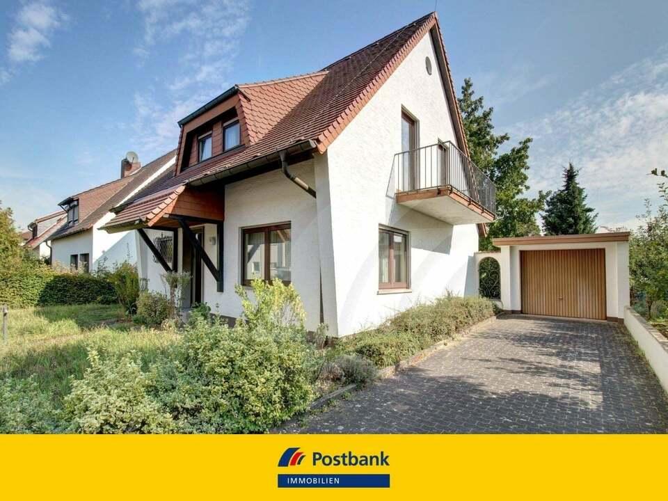 Charmantes Einfamilienhaus in bevorzugter Lage auf großem Grundstück in Friedberg - West Friedberg (Hessen)