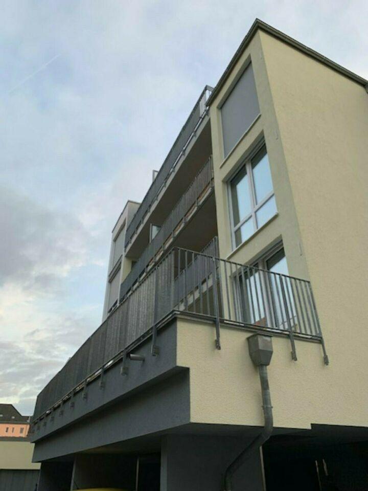 Provisionsfreie 3-Zimmer-Wohnung mit Aufzug/ Balkon/ Einbauküche Berlin