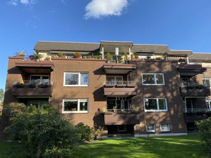 Wohnen über den Dächern! Attraktive, sonnige Penthousewohnung in Meiendorf Hamburg