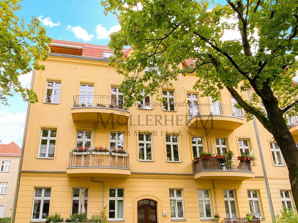 Stilvolle 5-Zimmer DG-Maisonette Wohnung im Gründerzeitaltbau mit Balkon & Dachterrasse Berlin