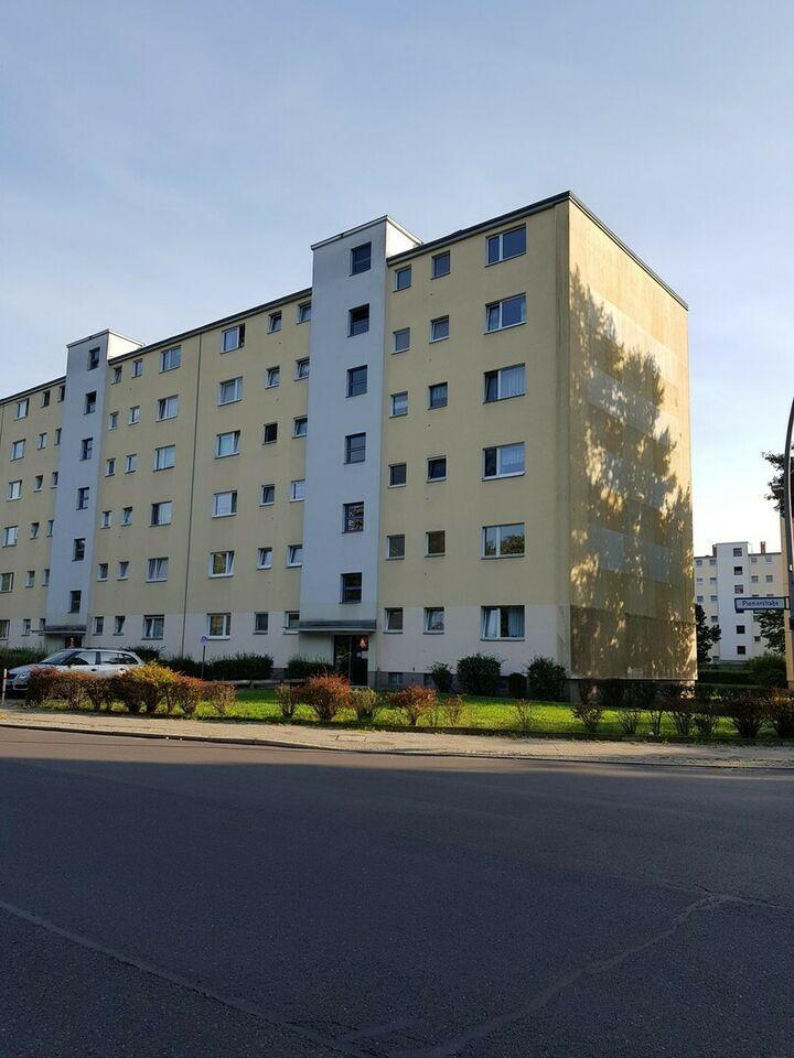 2 Zimmer-Wohnung mit Balkon, ohne Provision Berlin