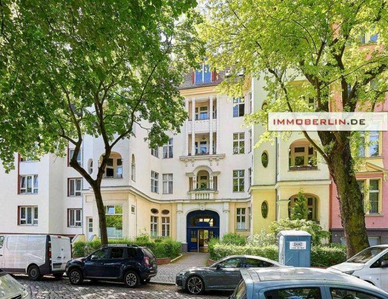 IMMOBERLIN.DE - Vermietete Altbauwohnung mit ruhigem Balkon beim Bosepark Berlin