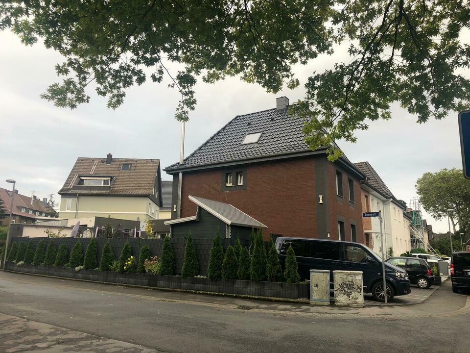 Eckhaus in Bo. Grumme 2015-2016 Kern saniert Bochum-Nord