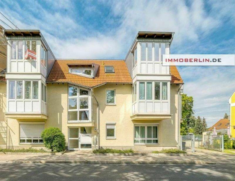 IMMOBERLIN.DE - Charmante Wohnung mit Sonnenterrasse im Ortskern Köpenick