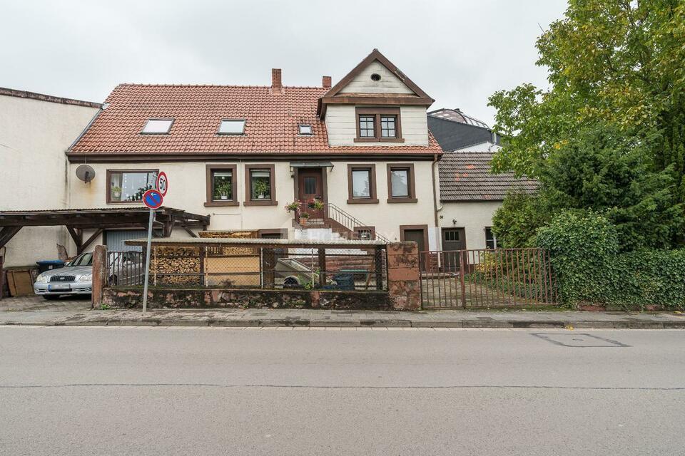 Großes Einfamilienhaus in idealer Lage zu Kaiserslautern Rheinland-Pfalz