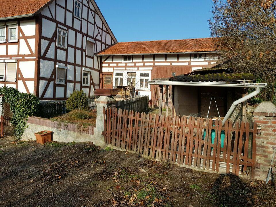 Altes Wohnhaus mit Nebengebäude an Liebhaber zu verkaufen Vöhl