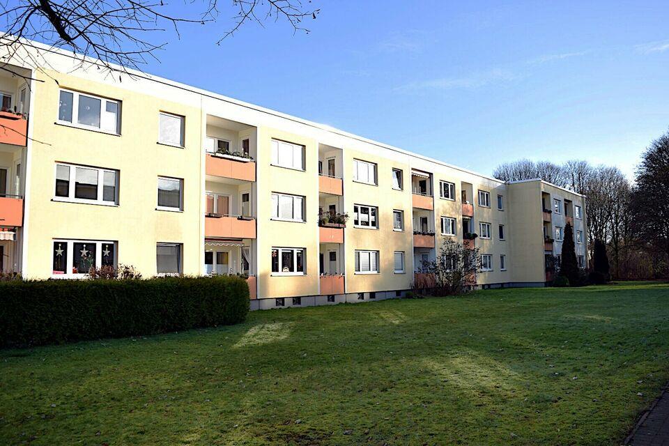 4-Zimmer Eigentumswohnung 93 m² Erdgeschoss mit Süd-Loggia in Ammersbek (frei) Schleswig-Holstein
