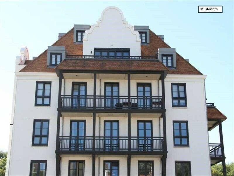 Etagenwohnung in 66125 Saarbrücken, In den Rodhecken Saarbrücken