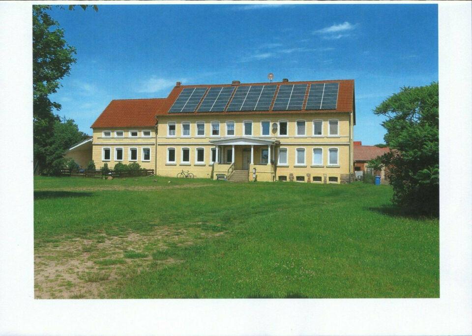 Imposantes Mehrfamilienhaus auf ehem. Gutshof + Doppelhaus Sachsen-Anhalt