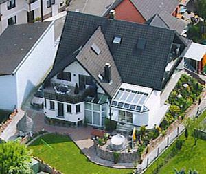 Schönes Haus mit 3 Wohnungen in perfekter Lage von Rust Kreisfreie Stadt Darmstadt